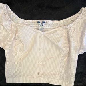 Pink crop top blouse